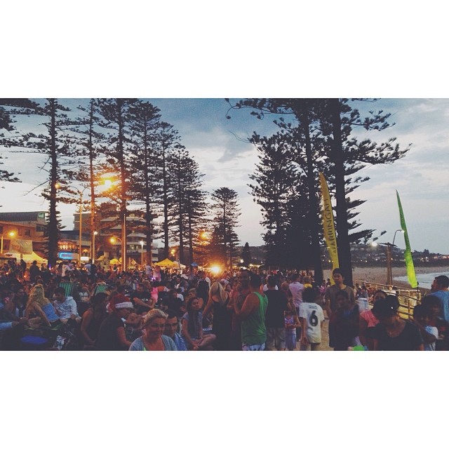 // PEOPLE + DEE WHY + #CHRISTMAS MARKETS